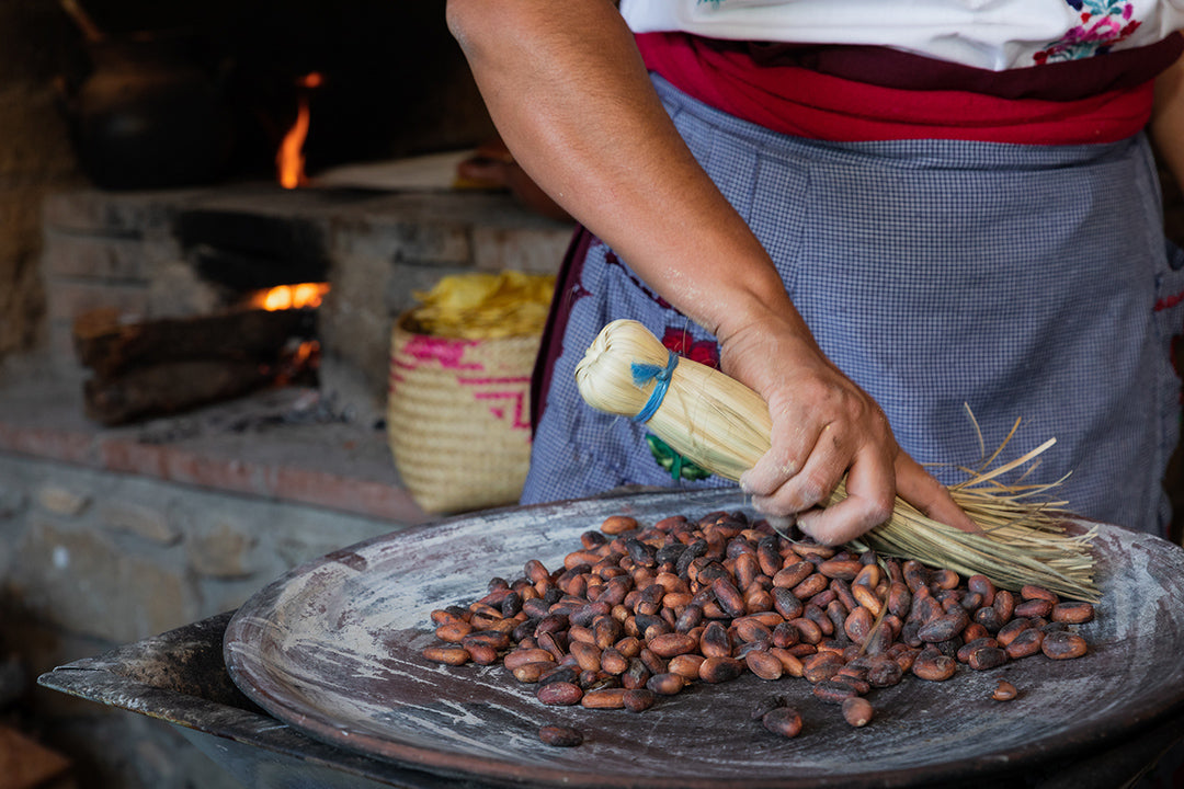 La elaboración de Chocolate atole con cacao blanco