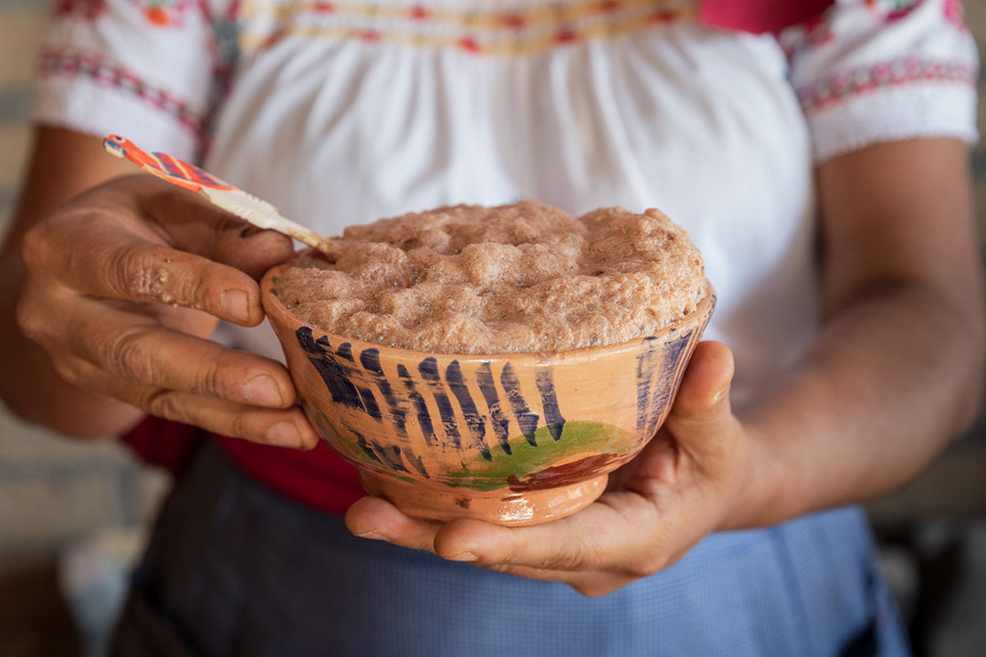 La elaboración de Chocolate atole con cacao blanco